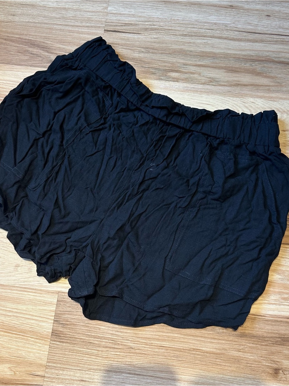 Shinestar Black Elastic Waist Casual Shorts